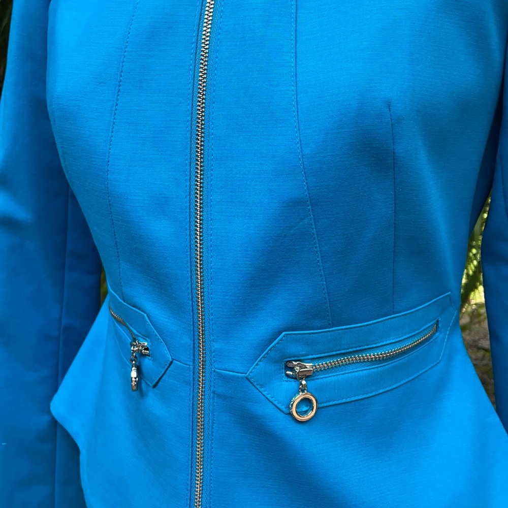 Jacket - Picture 3 of 6